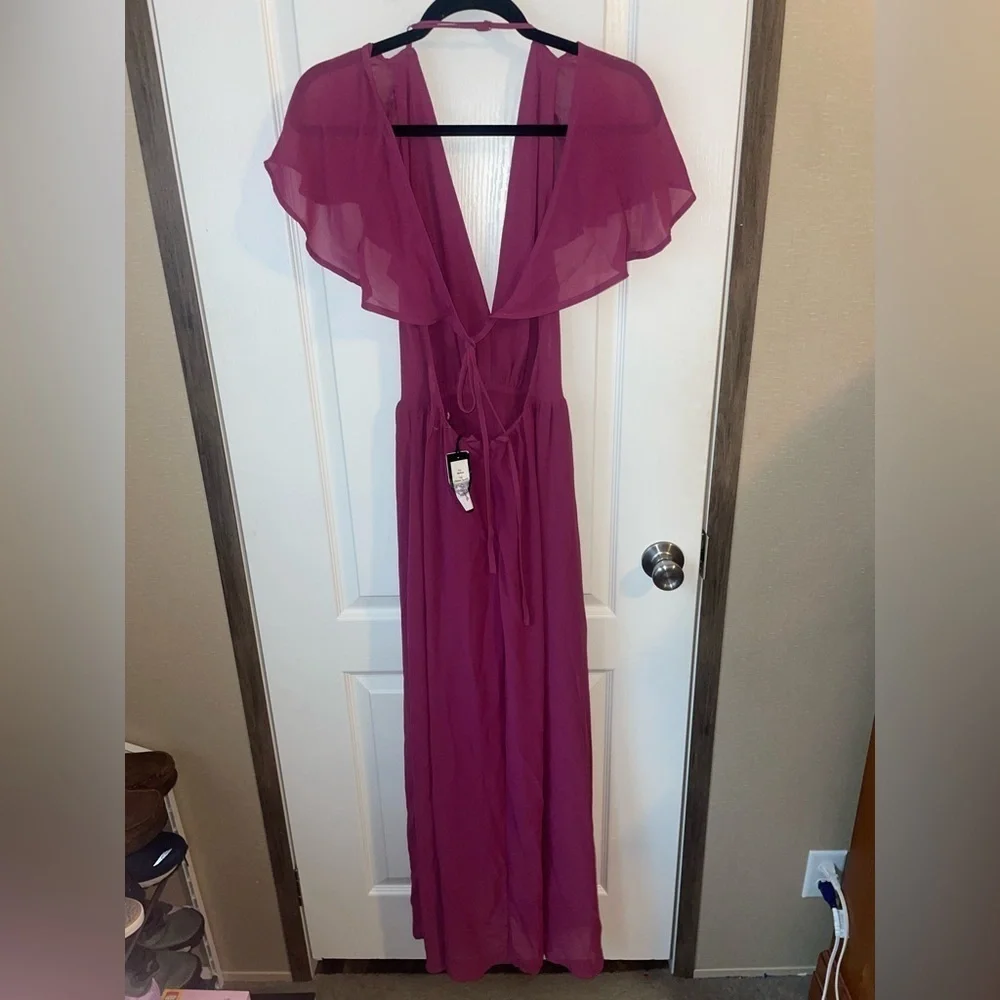 Romeo & Juliet Festival Fucshia Ruffle High Low Dress‎ Size Medium NWT